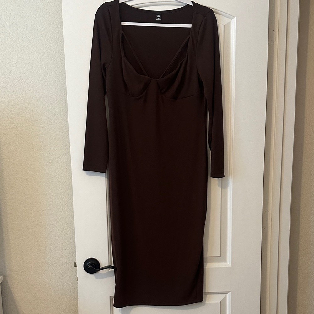 Elegant Brown Long Sleeve Dress